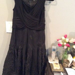 Eautiful black dress